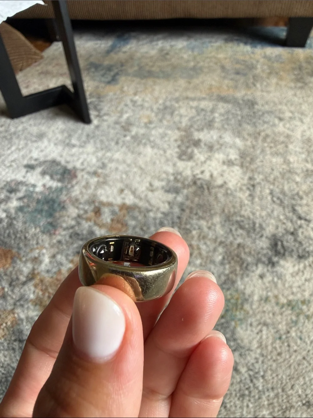 Oura Gold Tone Smart Ring with Black Charger
